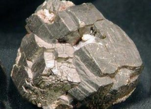 鎳礦破碎機